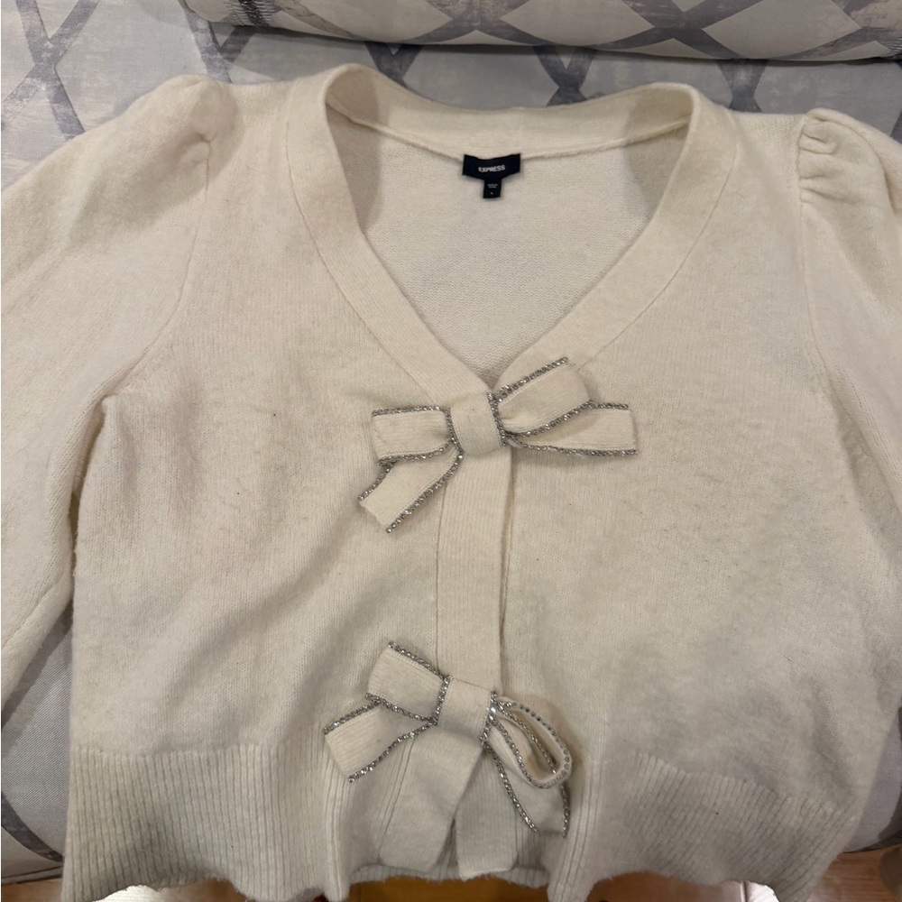 Express Ivory V-Neck Knit Cardigan with Subtle Bow Detail